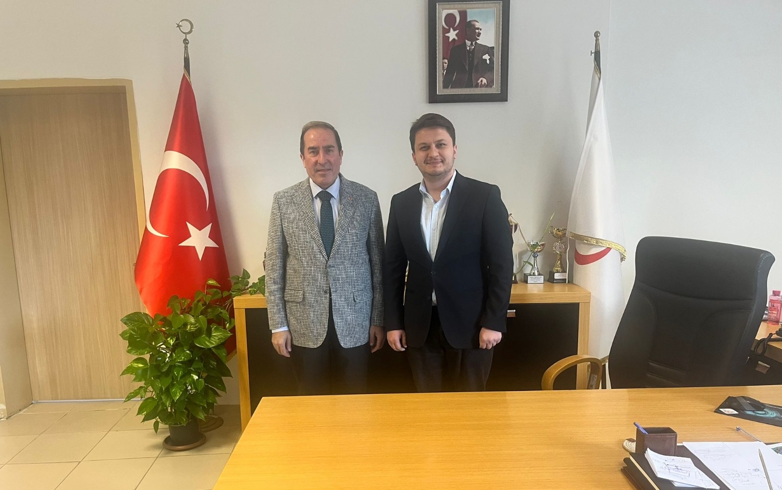 Kaymakam koltuğuna oturan öğrenci, şimdi hastanenin başhekimi