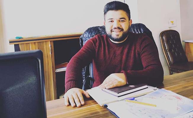 AK PARTİ GENÇLİK KOLLARI BAŞKANI İSTİFA ETTİ