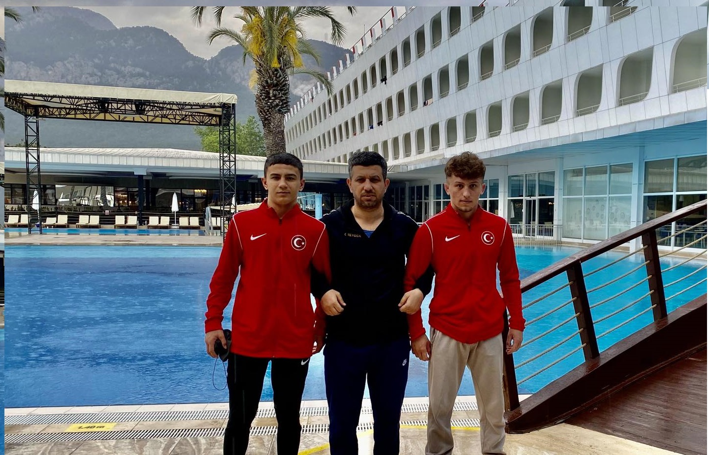 GÜREŞÇİLERİMİZ ZAFER TURNUVASINA GİDİYOR