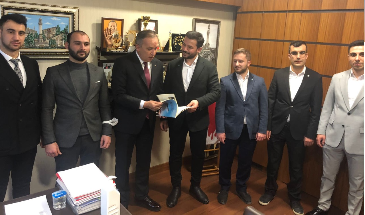 CEYLAN; “GENÇLERİN PROJELERİNİ YAKINDAN TAKİP EDİYORUZ”