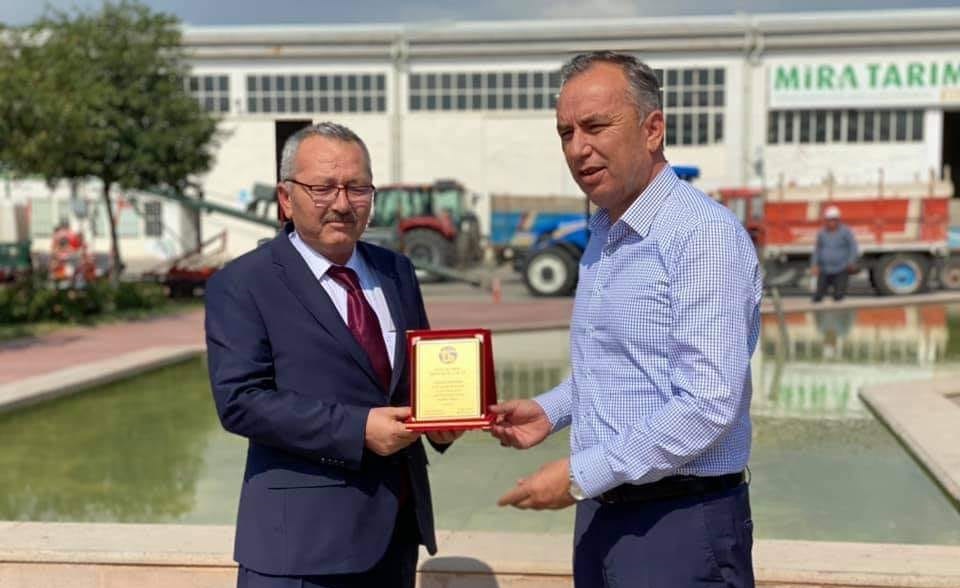 ALICI PLAKETİNİ CEYLAN’IN ELİNDEN ALDI