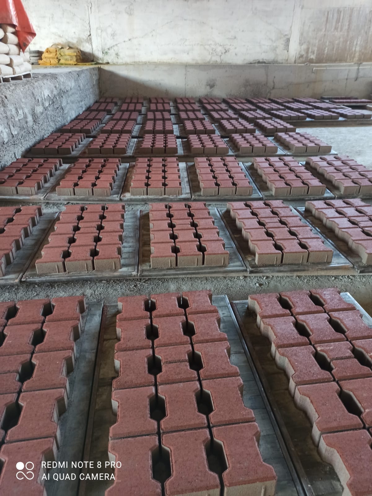  BELEDİYE BETON PARKE TESİSİ ÜRETİME ARALIKSIZ DEVAM EDİYOR