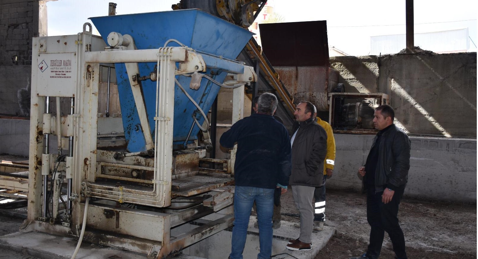 BAŞKAN, ÇALIŞMALARI KONTROL ETTİ