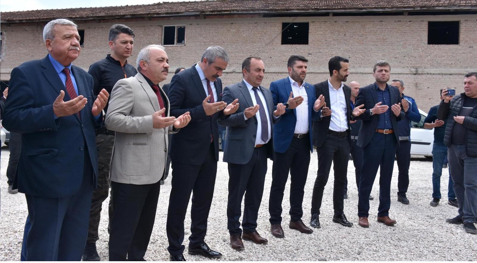 BETON PARKE TESİSİ DUALARLA AÇILDI