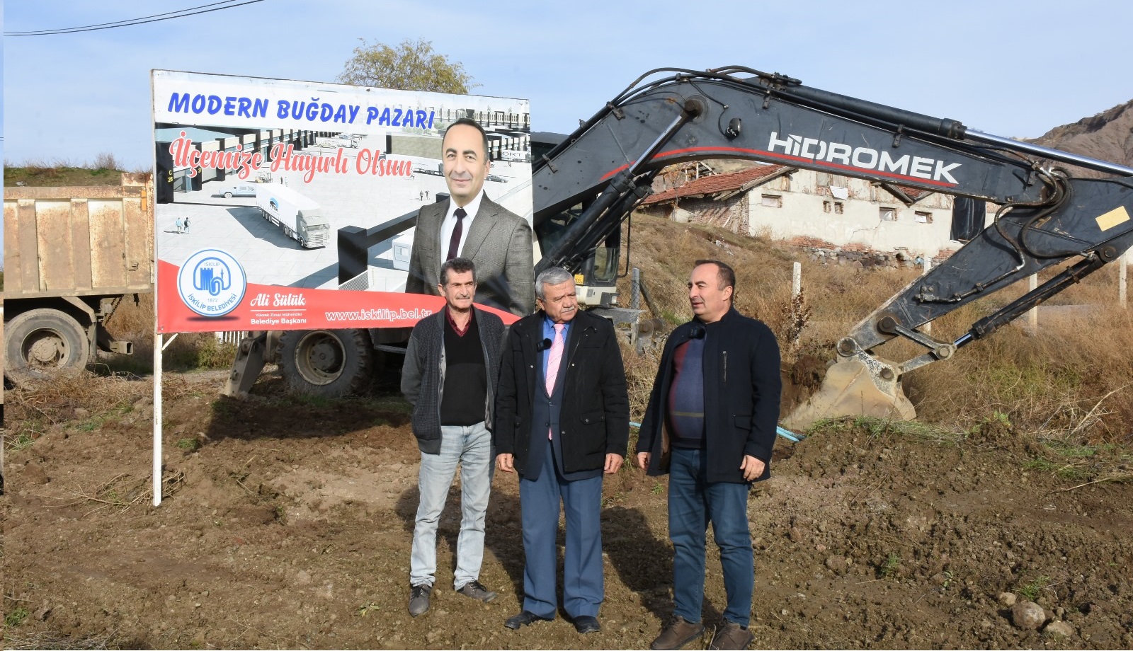  9 BİN METRE KARELİK ALANA YENİ BUĞDAY PAZARI YAPILIYOR