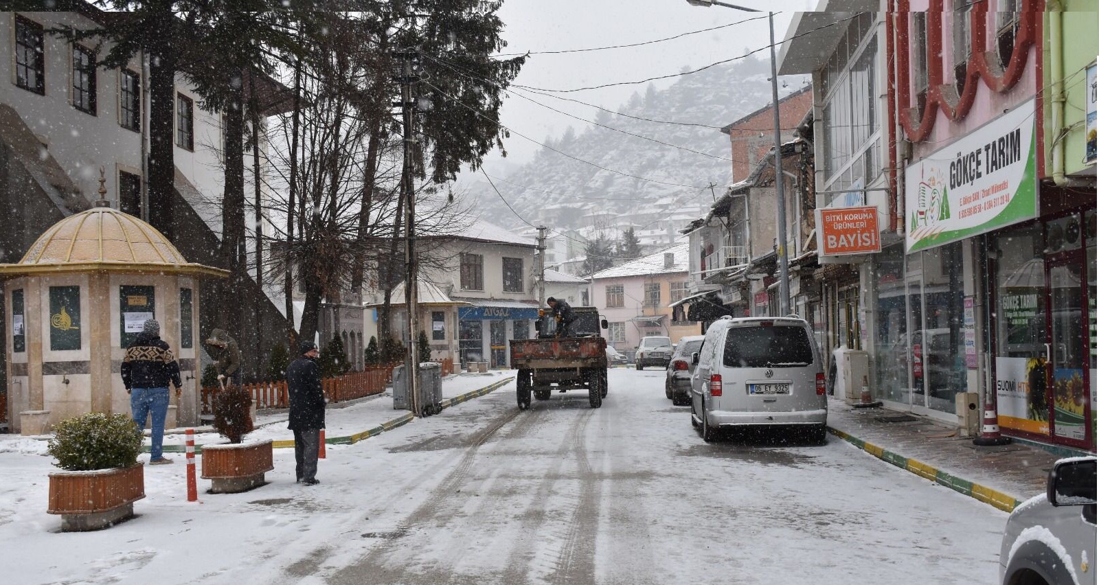 TUZLAMA ÇALIŞMASINA DEVAM EDİLİYOR