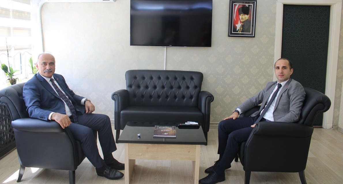 ÇİZİKCİ, KAYMAKAM POLAT’I ZİYARET ETTİ