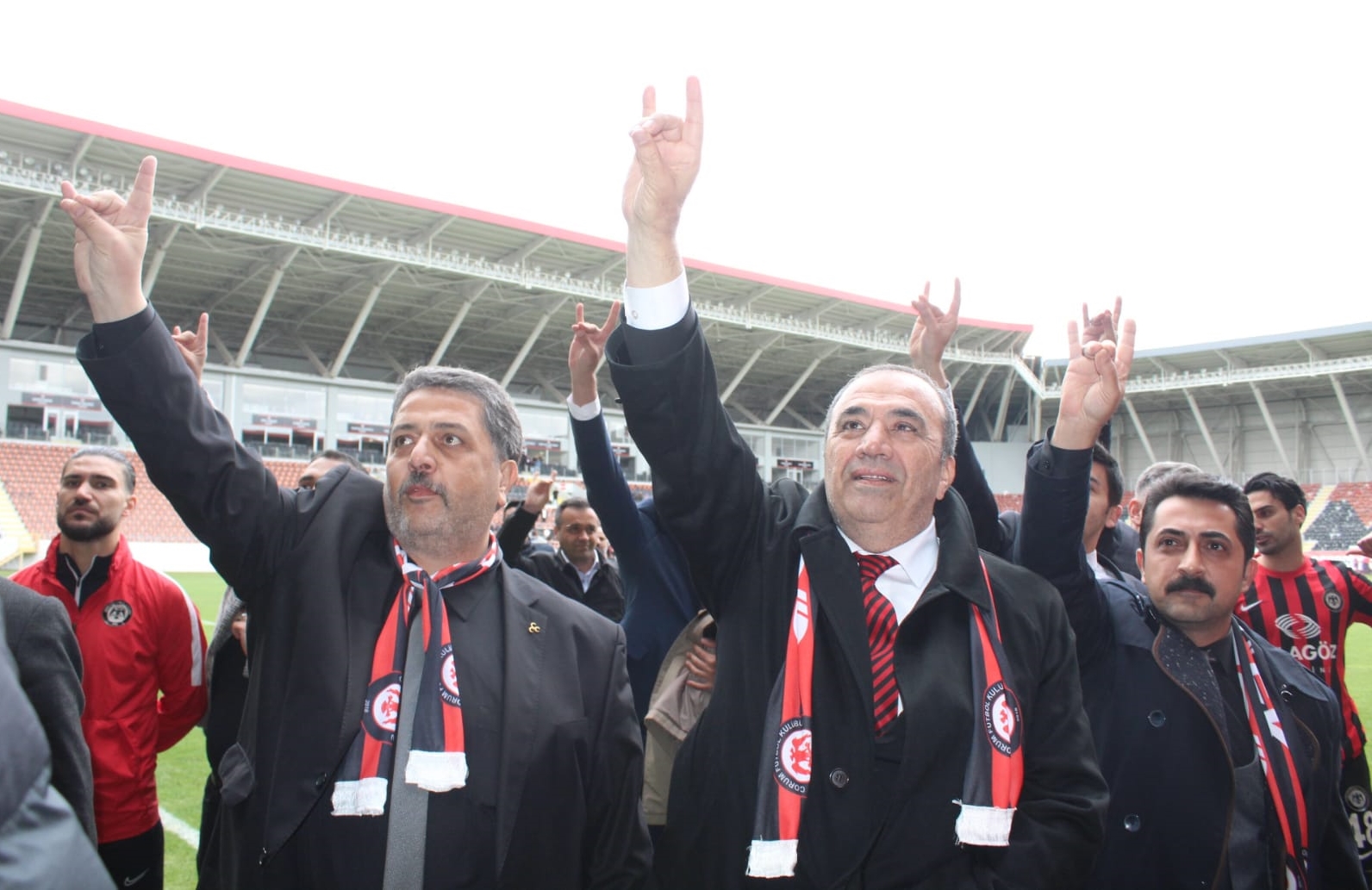 KAYRICI’DAN ÇORUM FK’YA DESTEK ÜSTÜNE DESTEK!