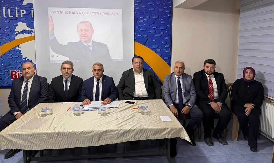 AK Parti ?skilip ?l�e Dan??ma Meclisi Toplant?s? Yap?ld?