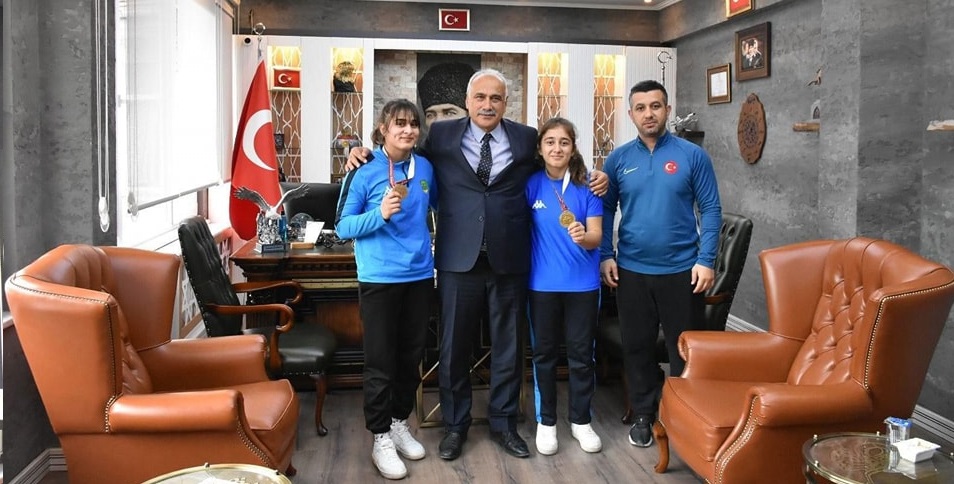 Özdenur Özmez Dünya Şampiyonasına katılıyor