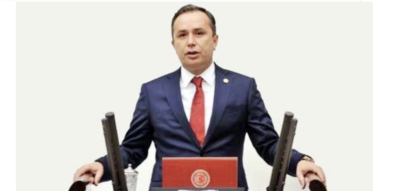 CEYLAN MUHTARLAR GÜNÜNÜ KUTLADI