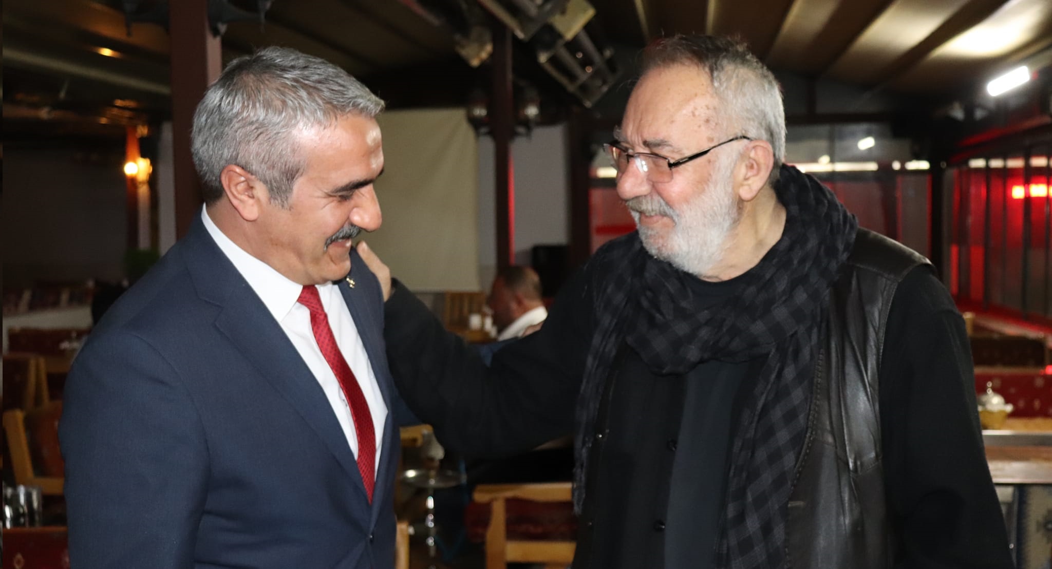 AŞIK SEFAİ TEDAVİ ALTINA ALINDI