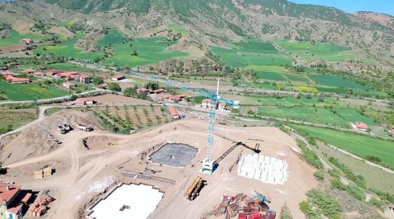 TOKİ’DEN UĞURLUDAĞ’A 158 KONUT, 3 İŞYERİ 