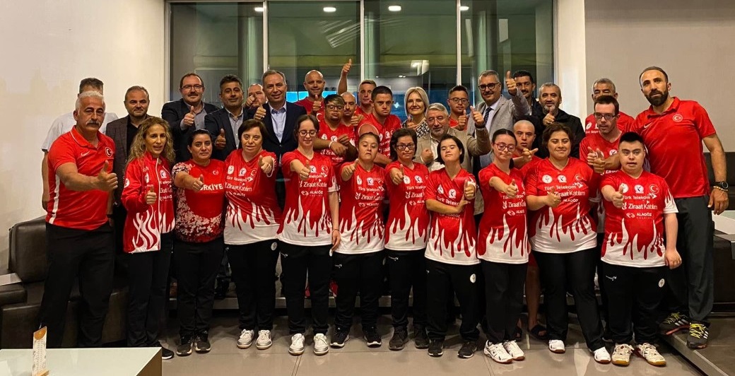 MİLLİ TAKIM SPORCULARINDAN MİLLETVEKİLİ CEYLAN’A MADALYA SÖZÜ!