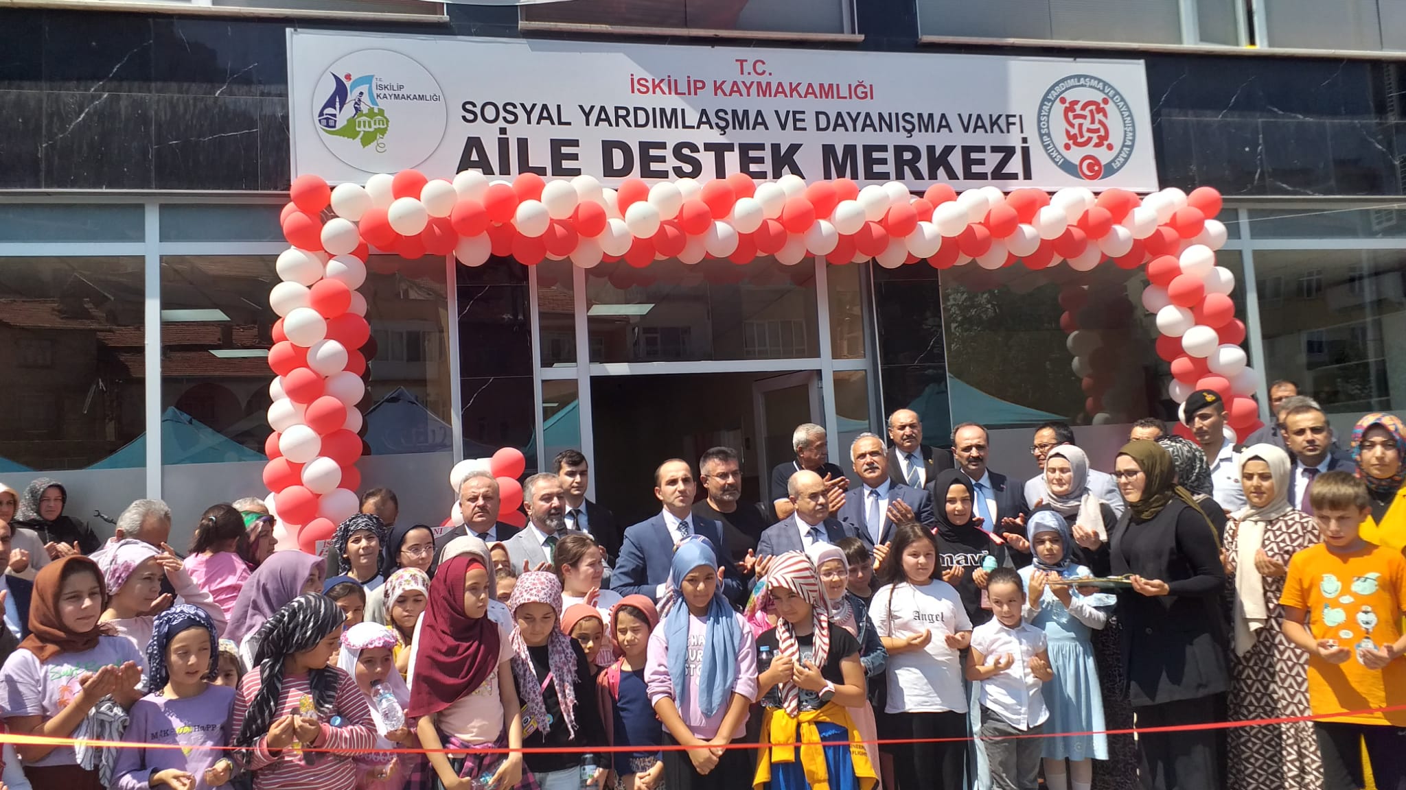 Aile Destek Merkezini Vali Dağlı Açtı