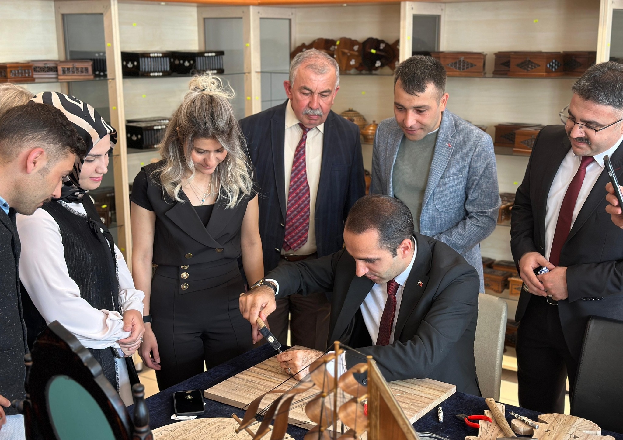 Hayat Boyu �?renme Haftas?'nda Y?l Sonu Sergisi A�?ld?