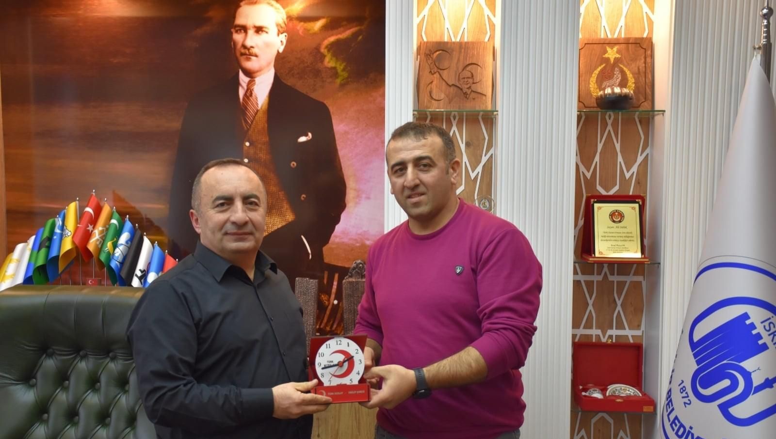 GENÇ KIZILAY’DAN TEŞEKKÜR ZİYARETİ