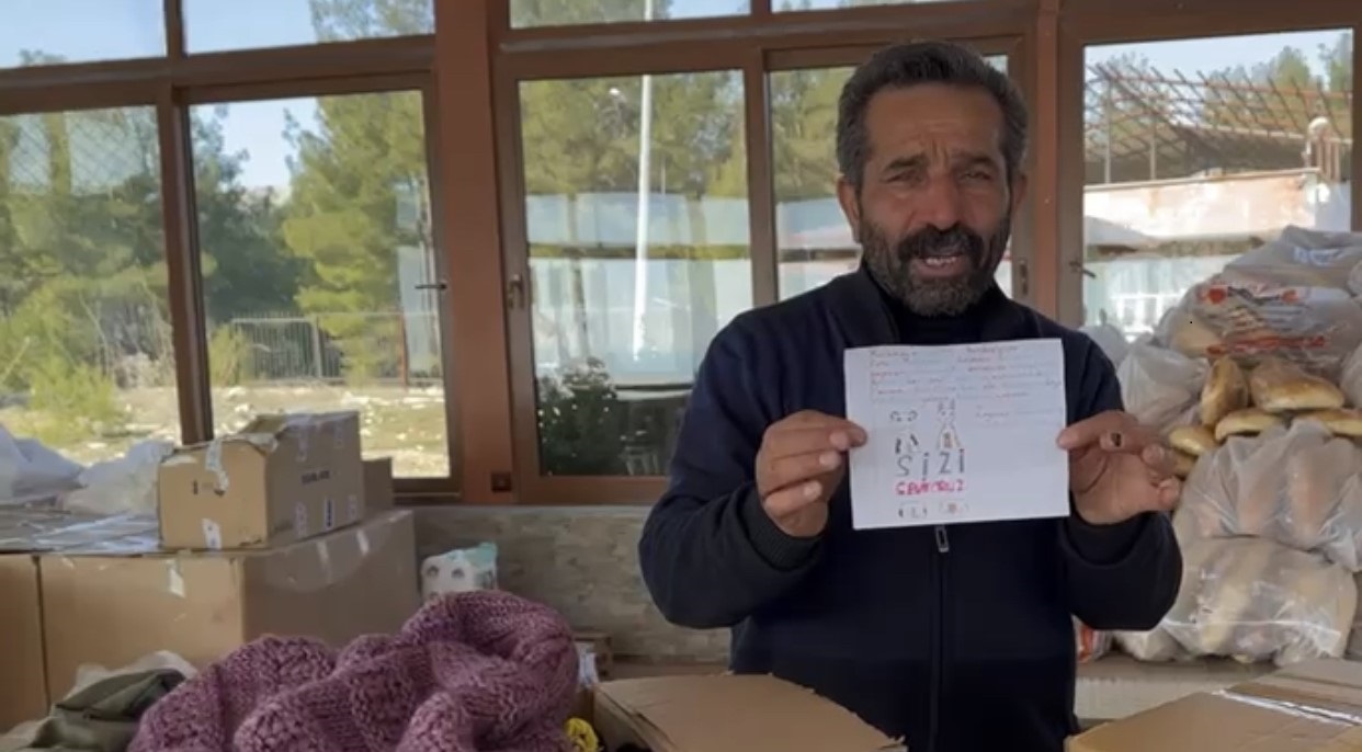 “Çorumlu Minik Kalpler Bile Depremzede Kardeşlerini Unutmuyor”