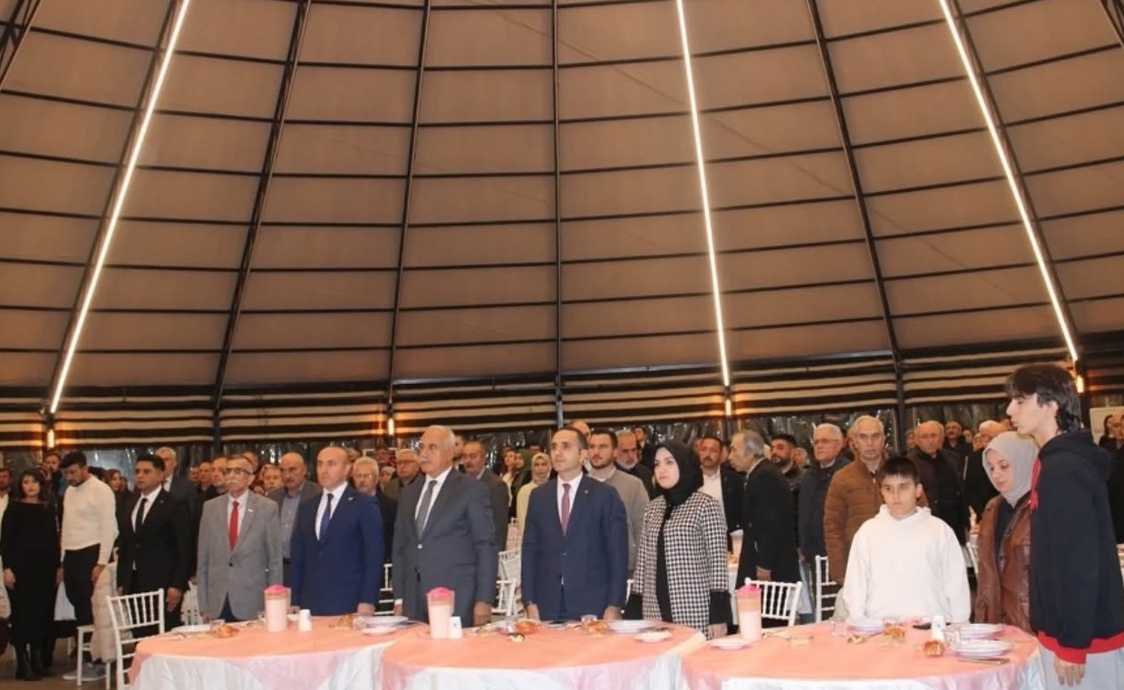 Öğretmenlere Özel Anlamlı Kutlama