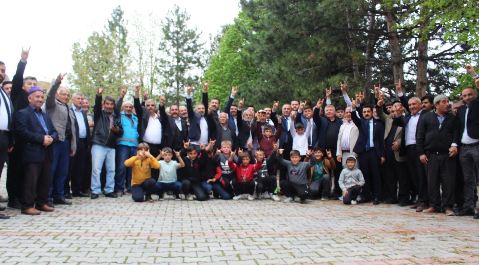 KAYRICI; “ÖNCELİĞİMİZ ERDOĞAN MİLLETVEKİLLİĞİ İKİNCİ PLANDA!”