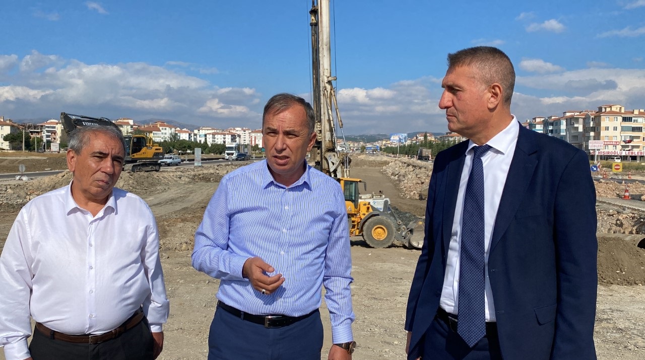 2023’ÜN SONUNDA TÜM İLÇE YOLLARI BİTECEK