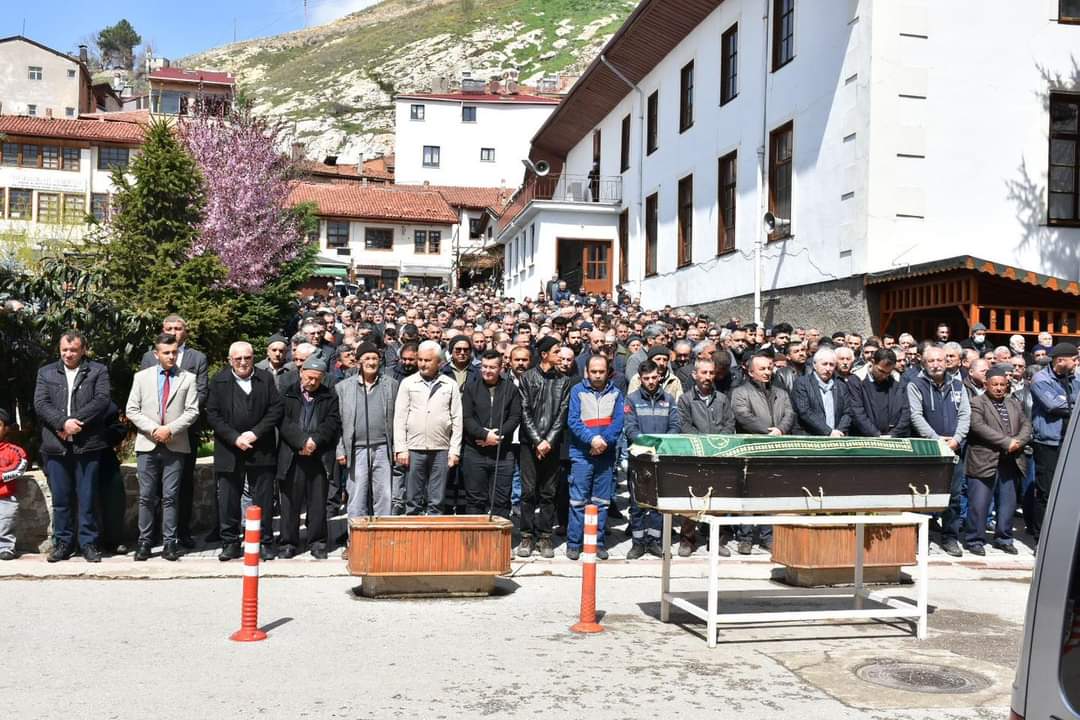  SAİT LEKEALMAZ TOPRAĞA VERİLDİ