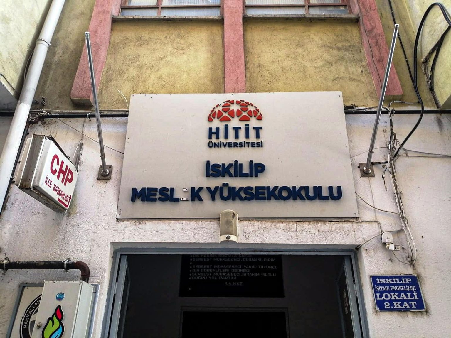 LEVHAYI DA MI REKTÖR HOCA YAPTIRSIN?