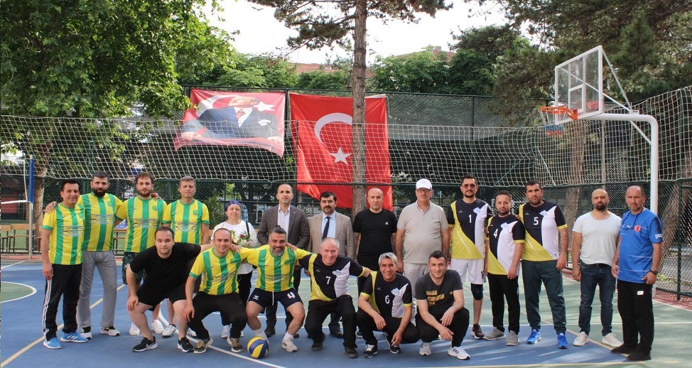 Şehit Mikail Kaya voleybol turnuvası başladı