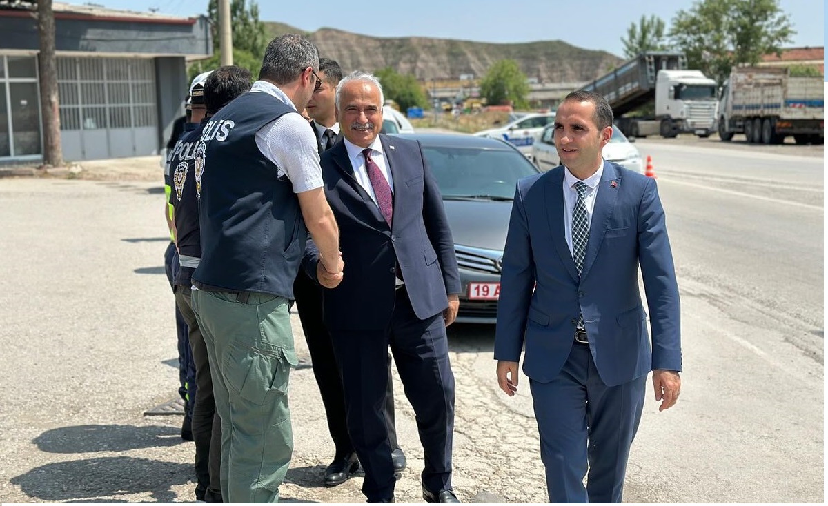  Bayramda G�revde Olan Ekiplere Moral Ziyareti