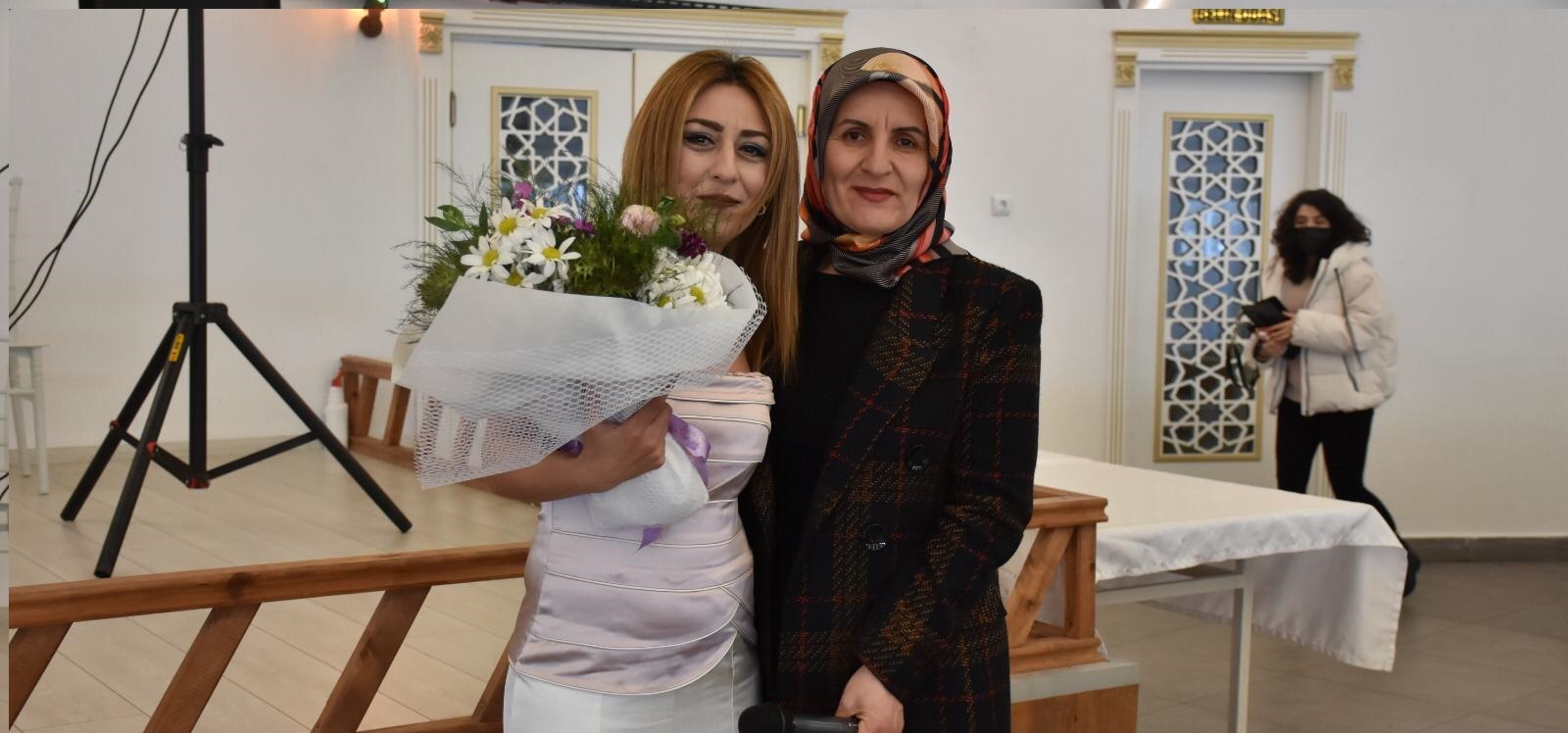 BELEDİYEDEN KADINLAR GÜNÜ ETKİNLİĞİ