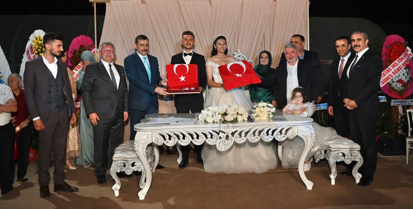 BAŞKAN GELGÖR, OĞLUNU EVLENDİRDİ