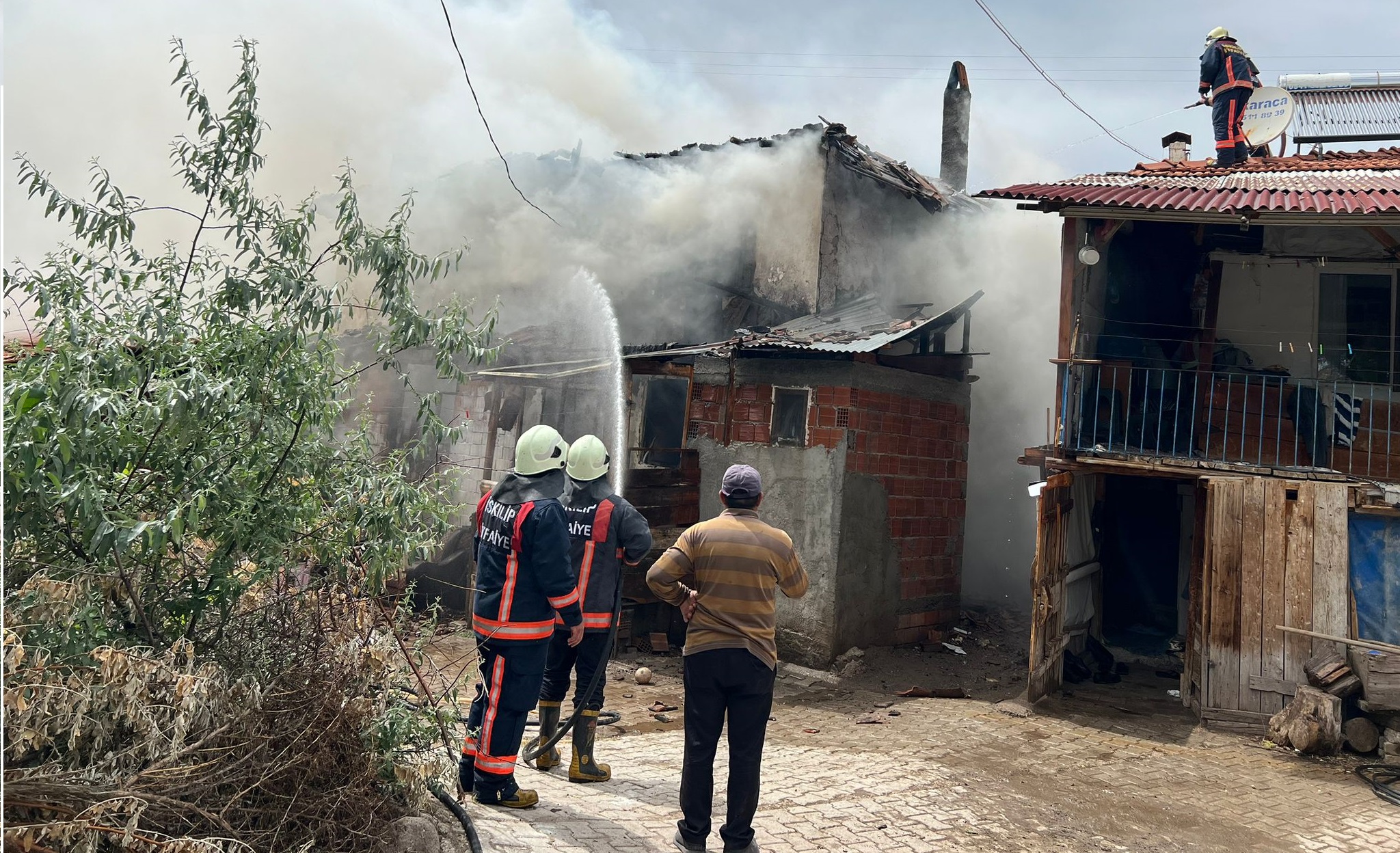 Kamışağıl’da meydana gelen yangın söndürüldü