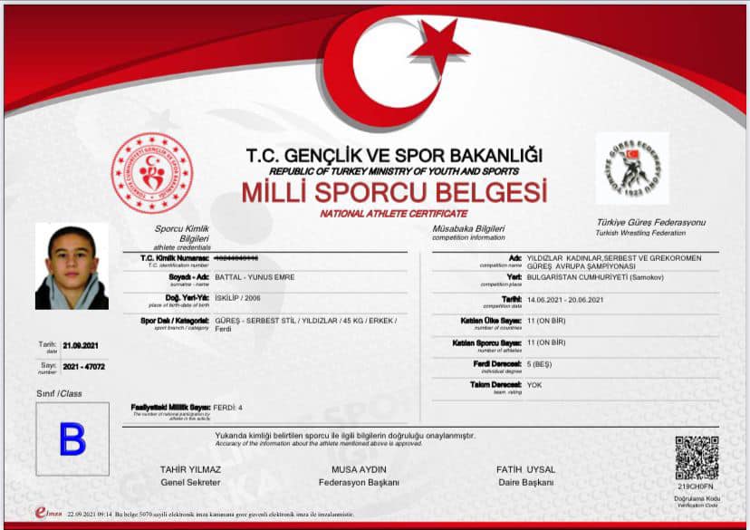 GÜREŞÇİLERİMİZ ‘MİLLİ SPORCU BELGESİ’ ALDI