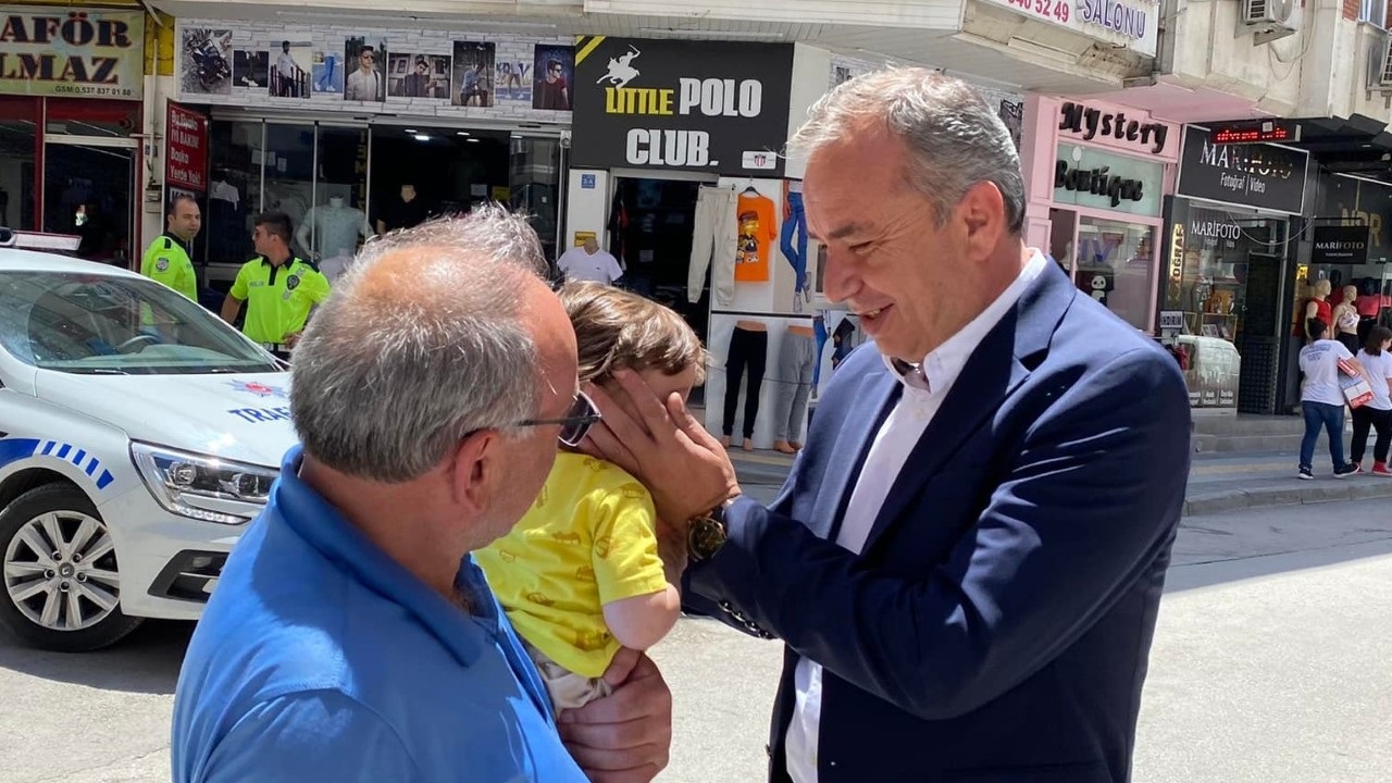 ESNAF VE VATANDAŞLARIMIZIN HER ZAMAN YANINDAYIZ 