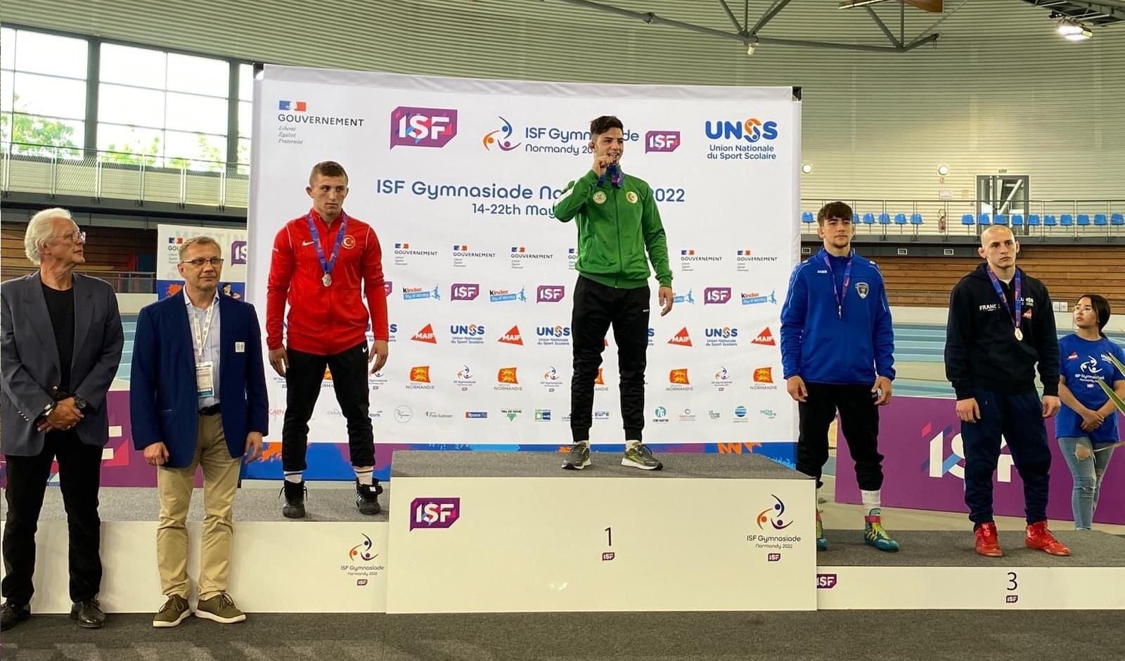 FERHAT YİĞİT MADALYA İLE DÖNÜYOR