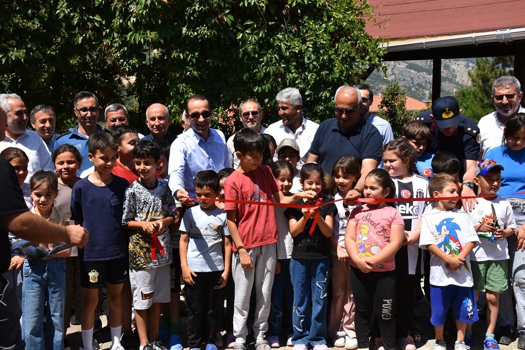 TEMENNA PARKI Y�ZME HAVUZU A�ILDI!