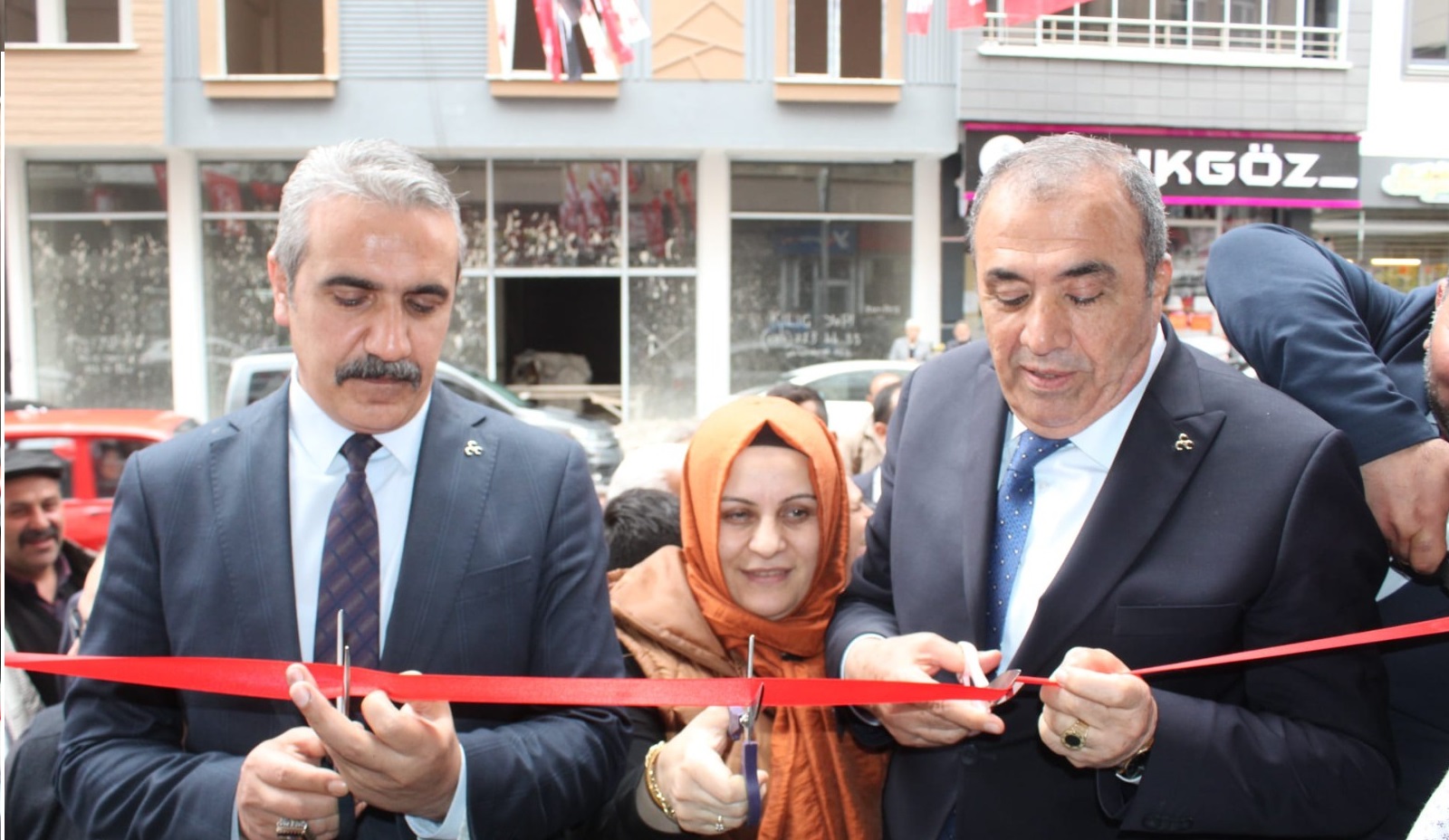 ÜLKEMİZİ KAOSA SÜRÜKLEMEK İSTİYORLAR, FIRSAT VERMEYELİM