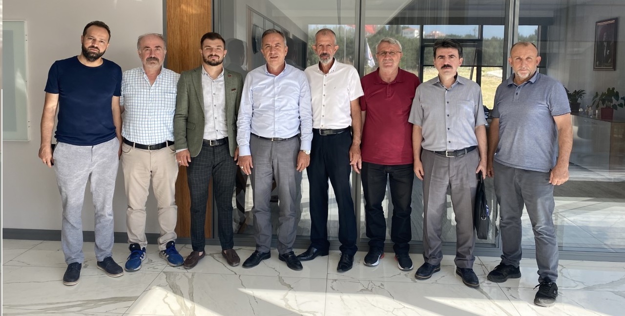 AK PARTİ ÇORUM MİLLETVEKİLİ AHMET SAMİ CEYLAN “HER ZAMAN YANINIZDAYIZ”
