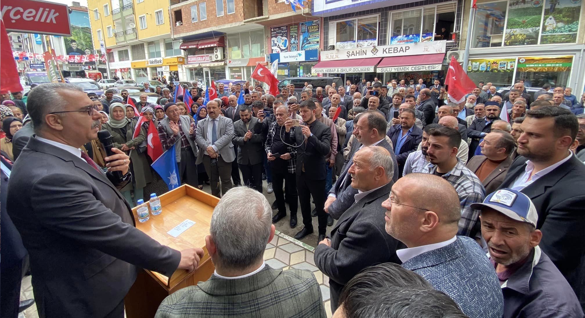  AK PARTİ SEÇİM BÜROSU AÇILDI