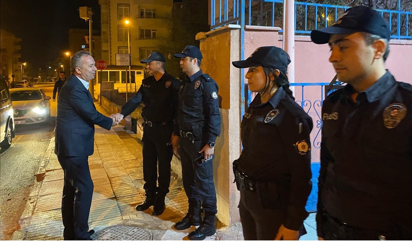 Ceylan’dan polislere sürpriz ziyaret