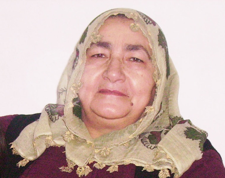 GAZETECİ NİHAT KARALAR, ANNESİNİ KAYBETTİ 