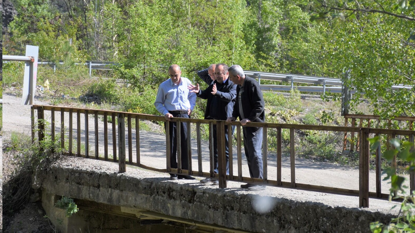 BAŞKAN, ÇALIŞMALARI YERİNDE İNCELEDİ