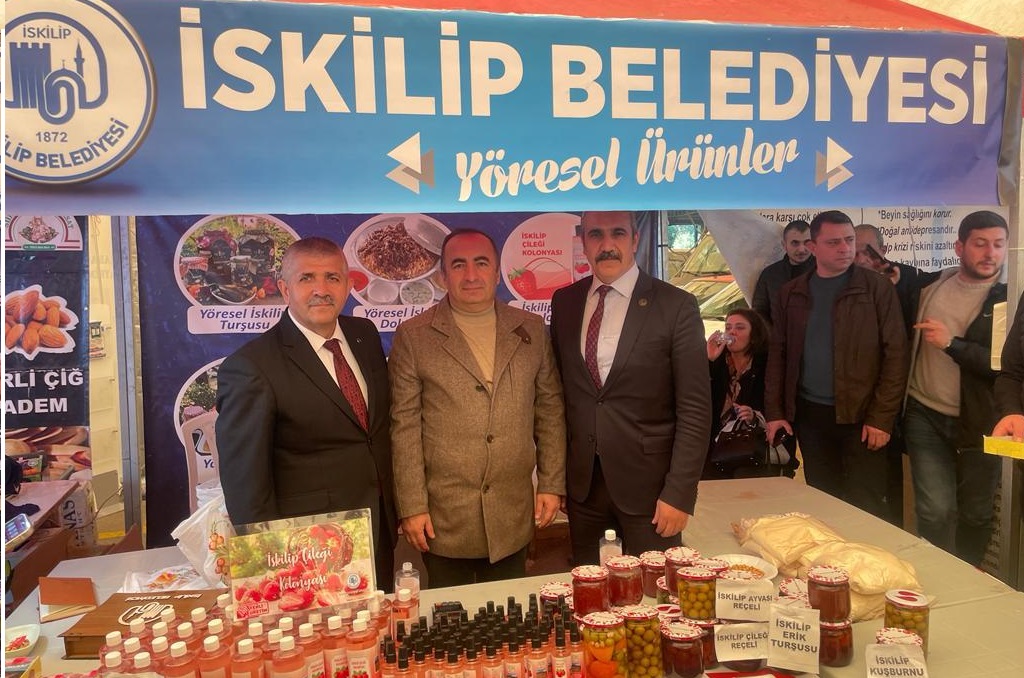 İSKİLİP BELEDİYESİ’NİN STANDI İZMİR’E DAMGASINI VURDU