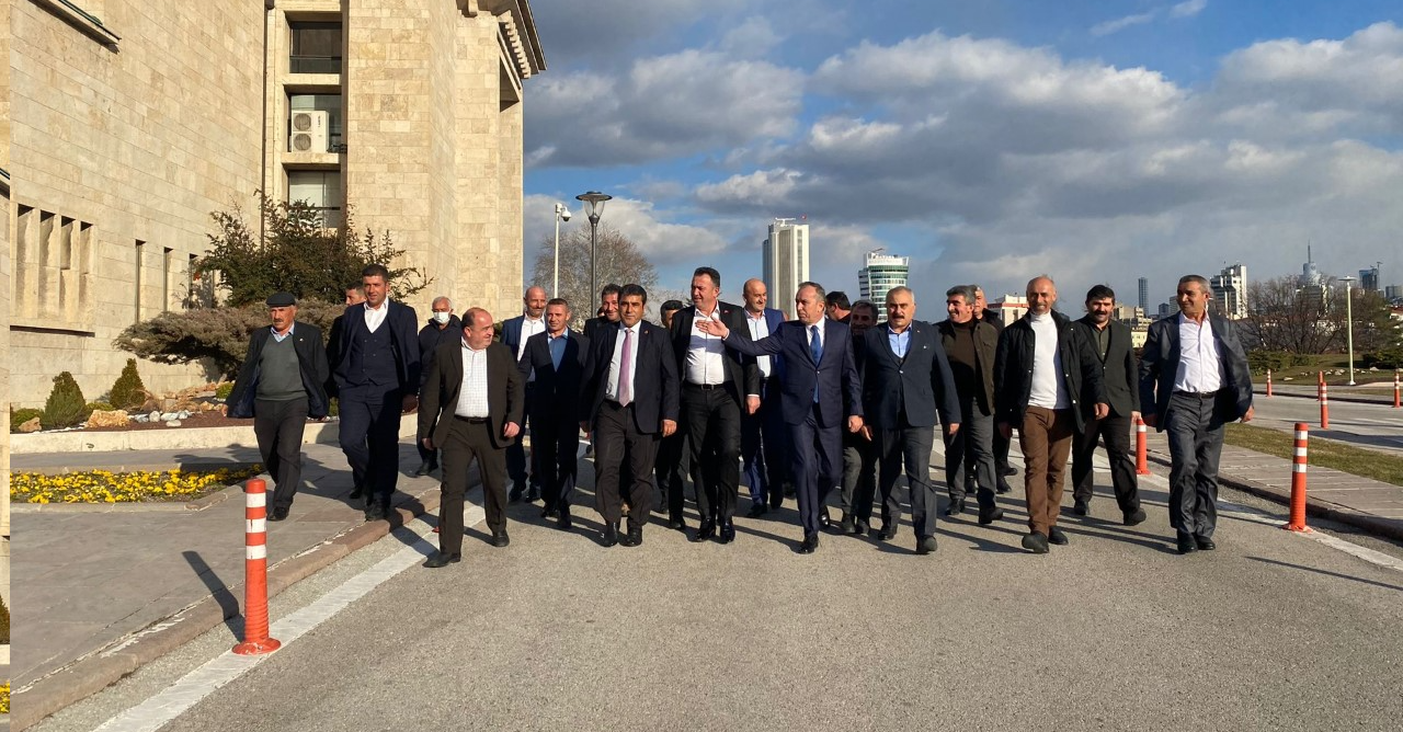 HER ARADIĞIMIZDA ULAŞABİLDİĞİMİZ BİR VEKİLİMİZ VAR