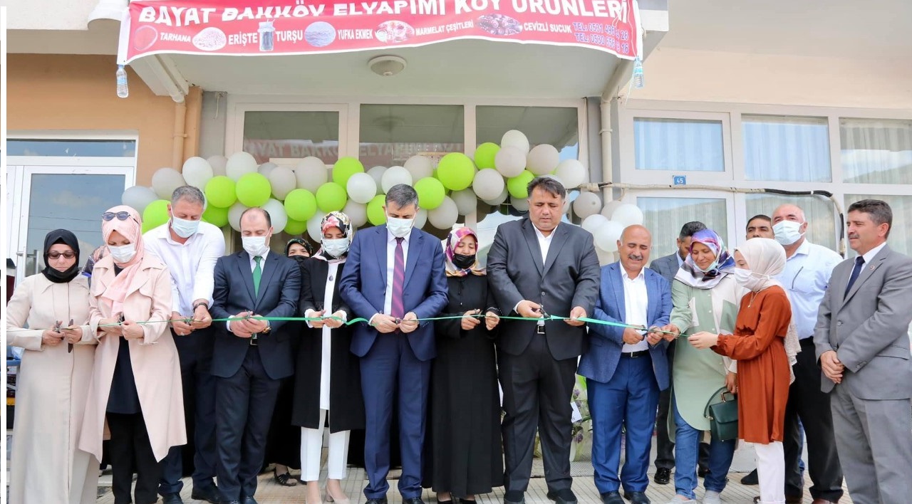 BAYAT’TA “BAKKÖY” KADIN KOOPERATİFİNİN AÇILIŞI YAPILDI
