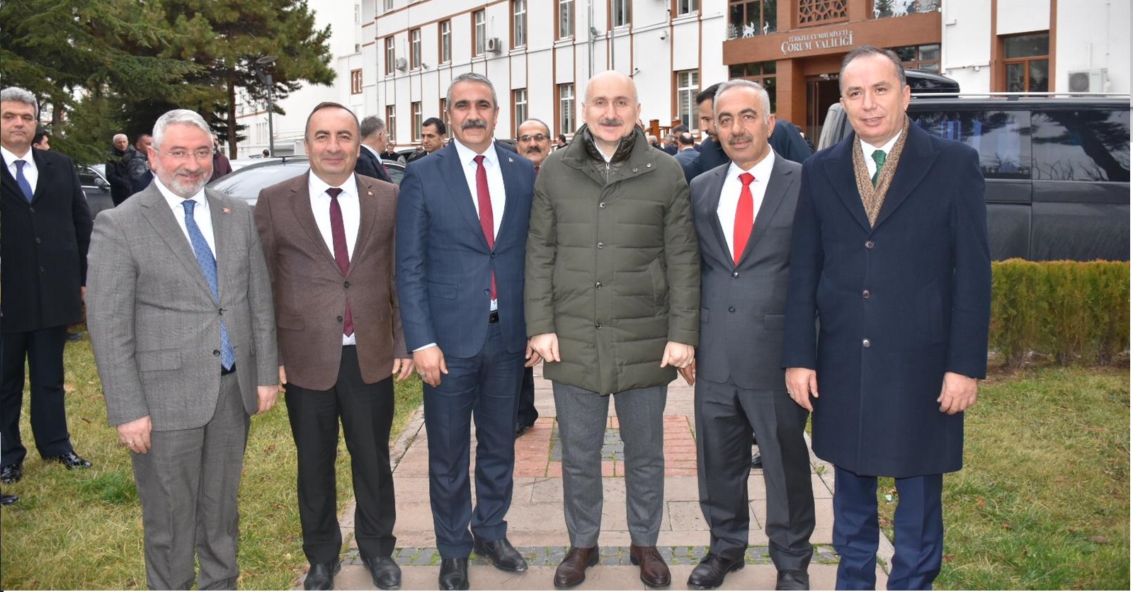 İSKİLİP’İN YOL TALEPLERİ BAKAN KARAİSMAİLOĞLU’NA İLETİLDİ