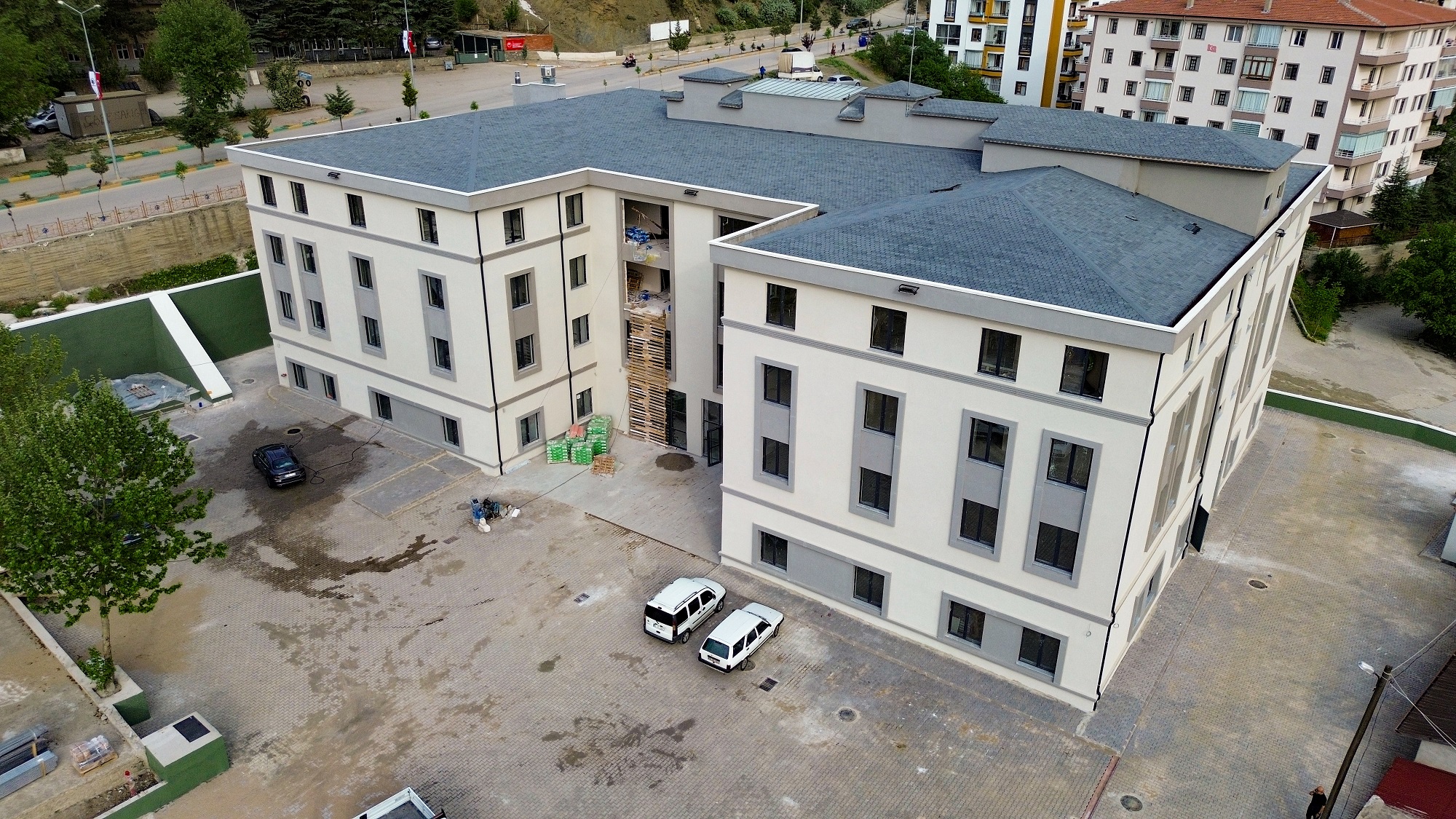 İskilip Meslek Yüksekokulunun 1. Etap inşaatı tamamlandı