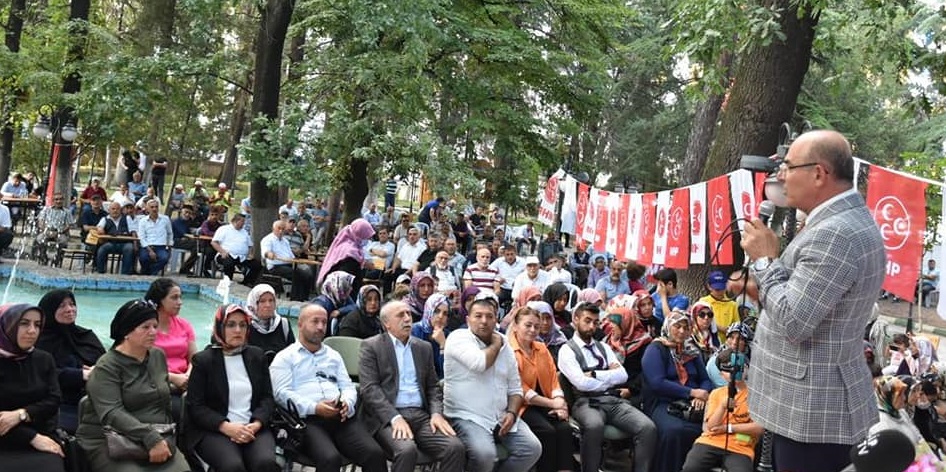 İSKİLİP’TE ANLATMA ve AYDINLATMA TOPLANTISI YAPILDI