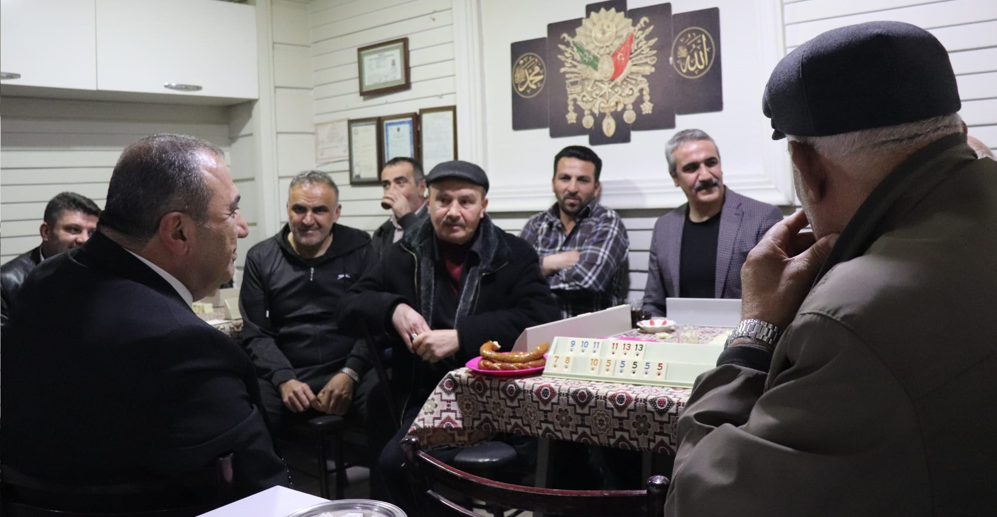 KAYRICI’DAN ESNAFLA ÇAY OCAĞI SOHBETİ!