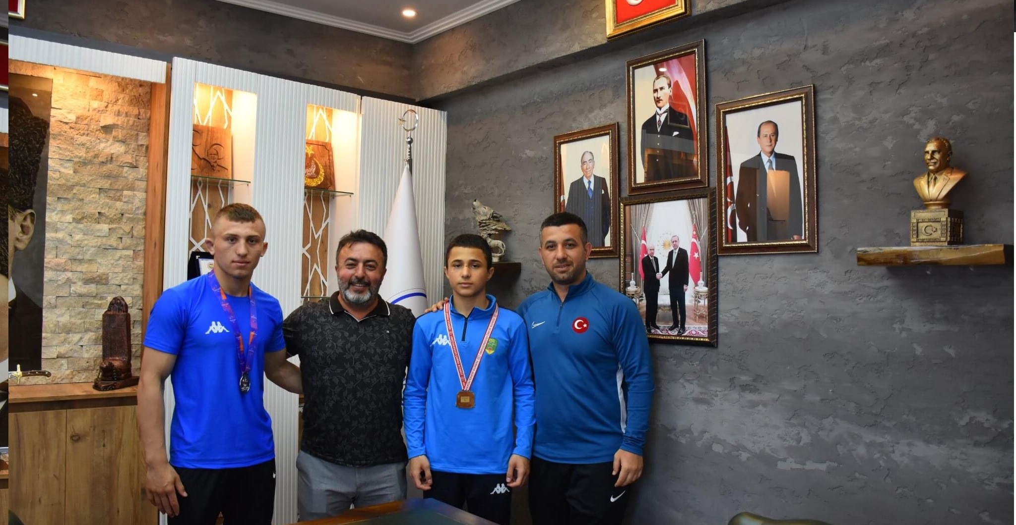  ŞAMPİYONLAR VEKİLİ ZİYARET ETTİ